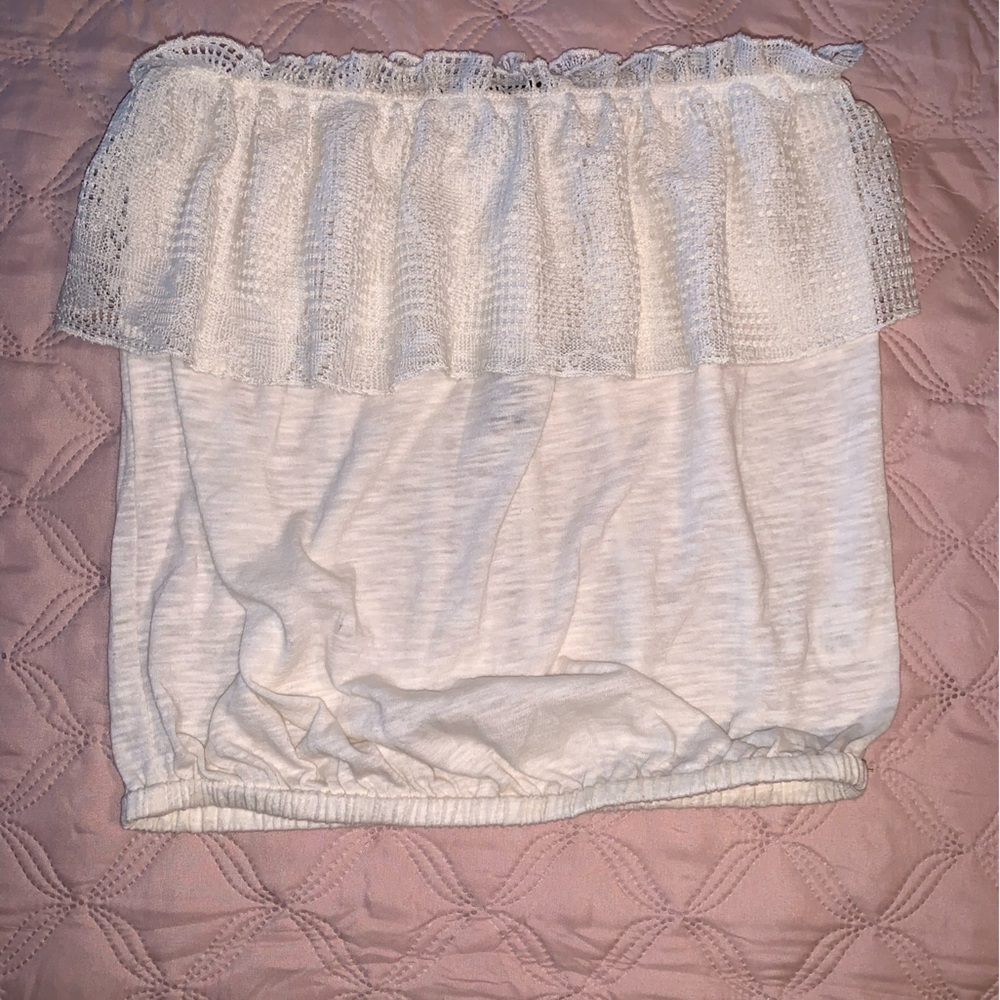 Mason and Mackenzie strapless top size: S